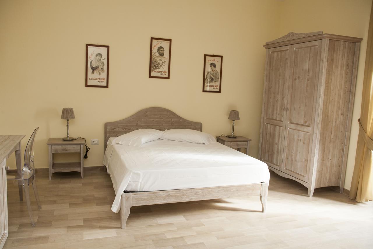 L'Antico Monastero Bed & Breakfast Sant'Agata di Puglia ภายนอก รูปภาพ