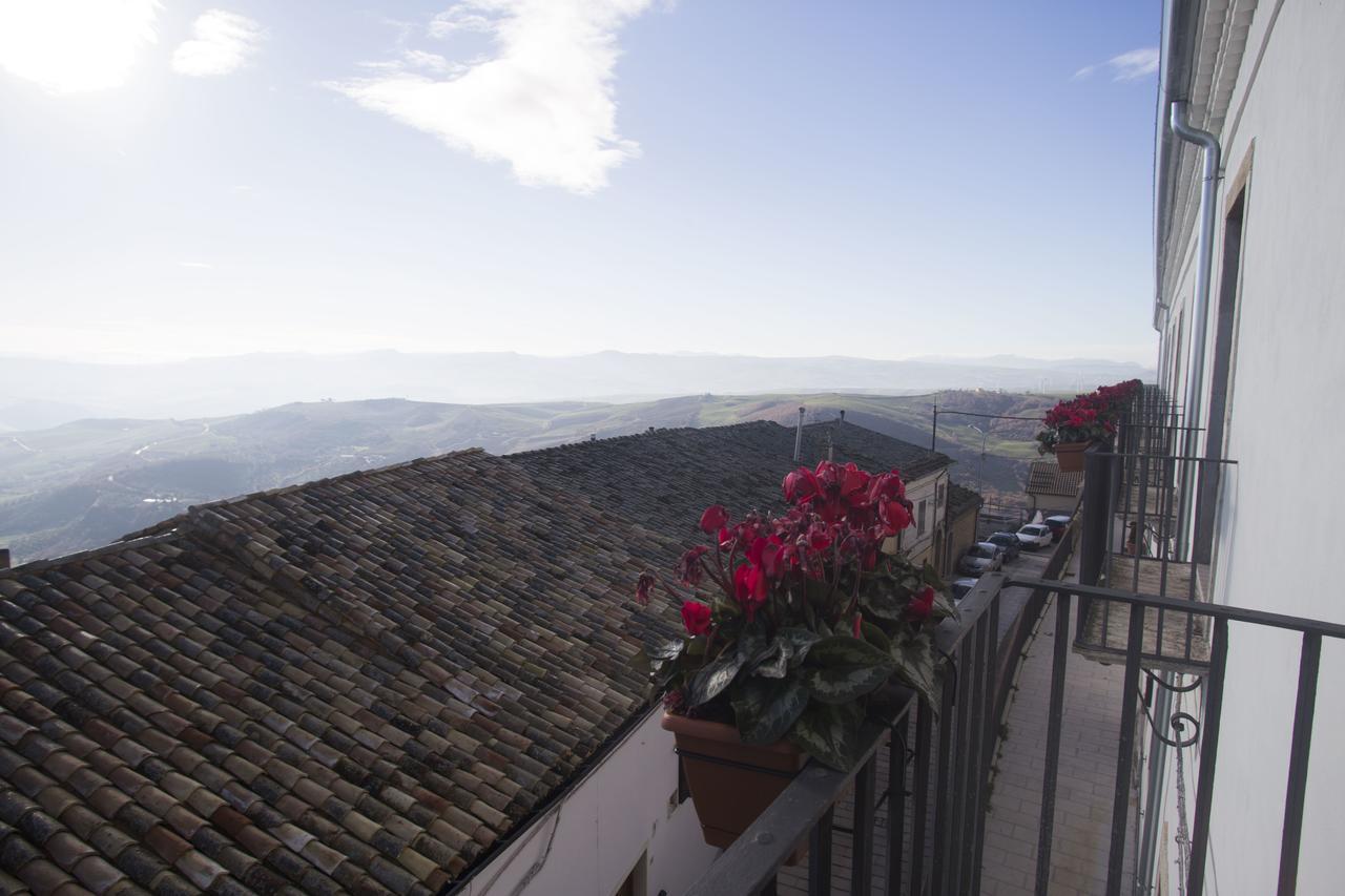 L'Antico Monastero Bed & Breakfast Sant'Agata di Puglia ภายนอก รูปภาพ