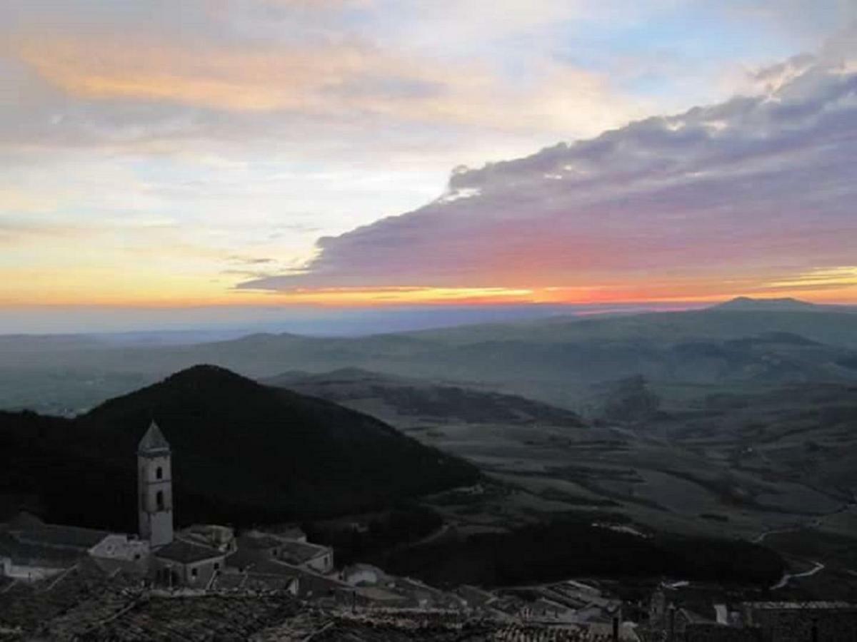 L'Antico Monastero Bed & Breakfast Sant'Agata di Puglia ภายนอก รูปภาพ